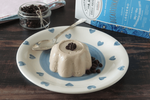 kafijas panna cotta